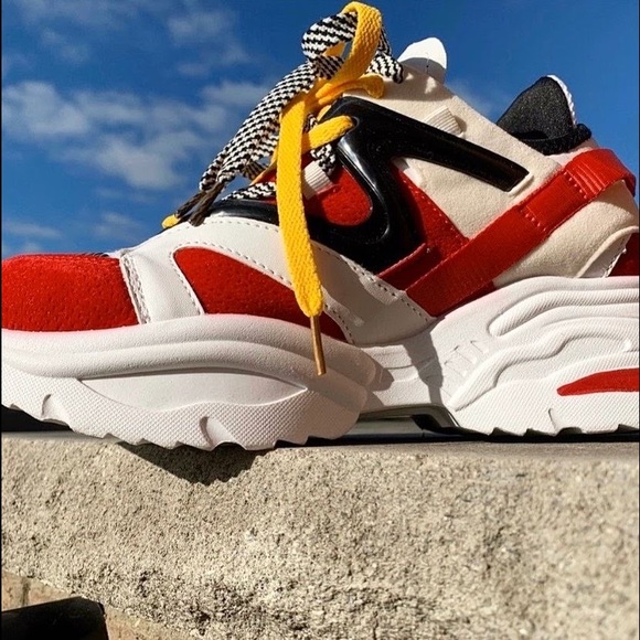 COLORBLOCK RETRO SNEAKERS - Picture 2 of 2